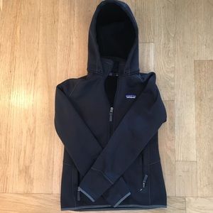 Patagonia cross trek hoodie